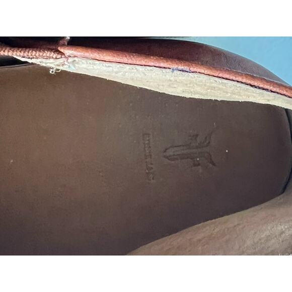 Frye Melanie Chelsea Ankle Leather Pull On Sneakers Size 10 M Casual Ballet - Picture 10 of 10